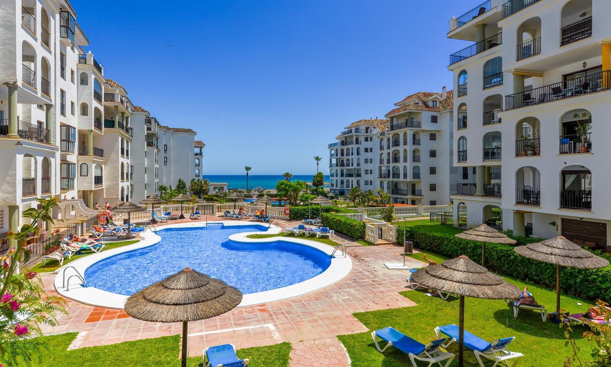 شقة Duquesa Port Retreat مانيلفا المظهر الخارجي الصورة