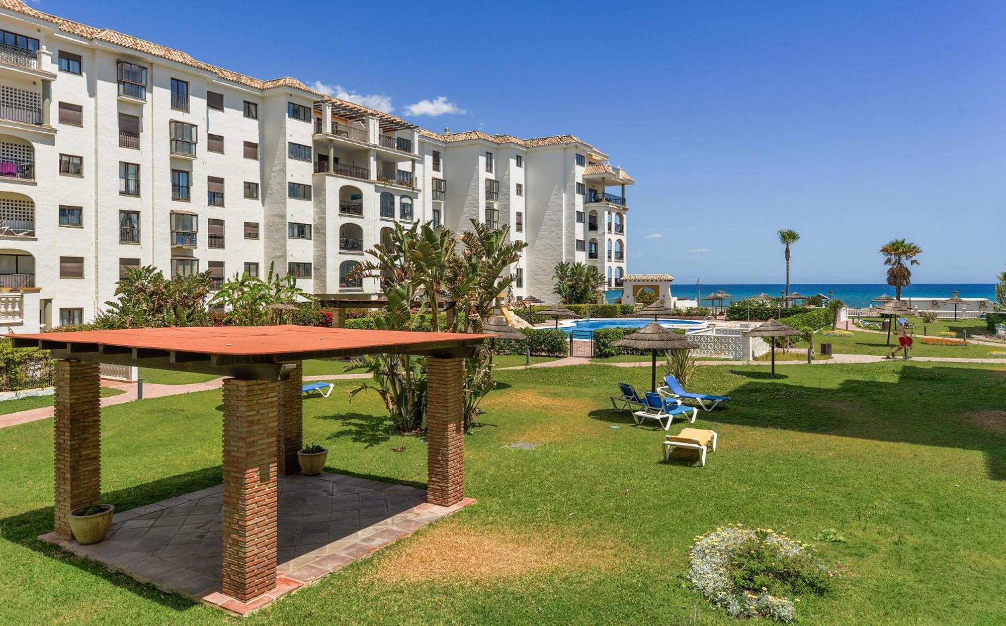 شقة Duquesa Port Retreat مانيلفا المظهر الخارجي الصورة
